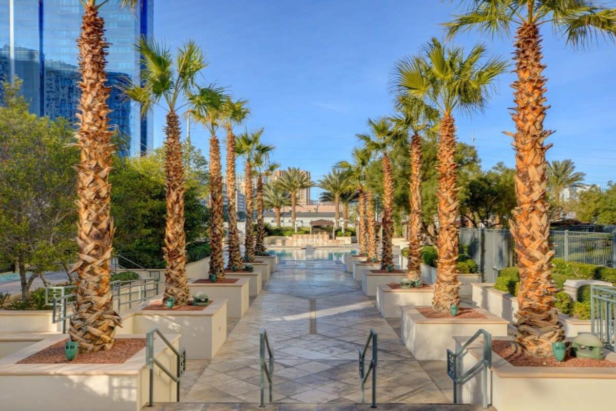 Mgm Signature-18-703 Strip View Jacuzzi Studio Las Vegas Extérieur photo